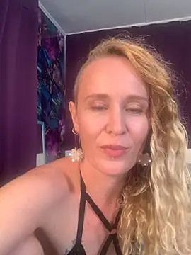 SweetandNastySummer's Webcam Show