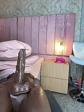 XXX chat uživo modela Hillary_Collins1
