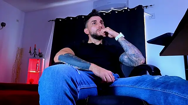 Chat XXX en directo de MightyAaron66