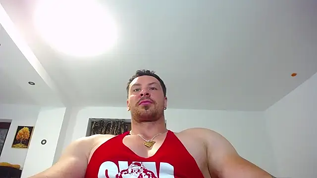 צ'אט XXX בשידור חי של MasterAj69_