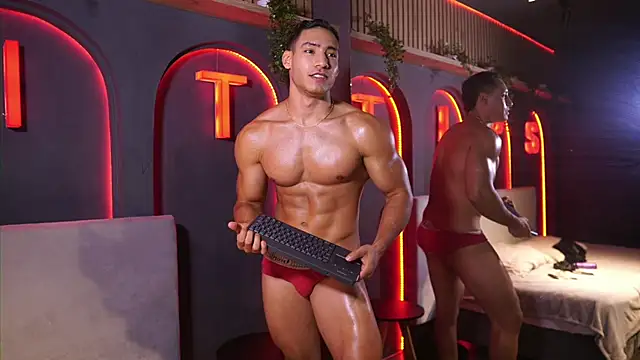 TianBrooks – webcam-show