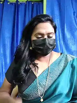 Meera_mia live XXX chat