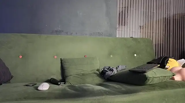 عرض كام damongold