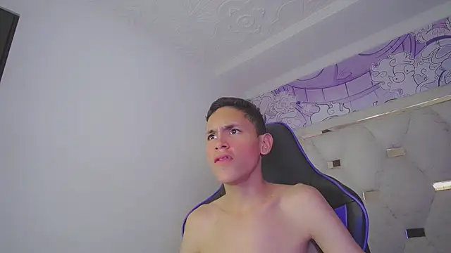 Asher_athlets' Live XXX Chat