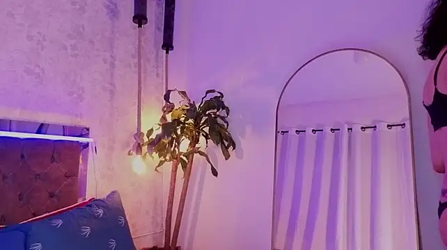 pixy_20 Adlı Modelin Canlı XXX Sohbeti