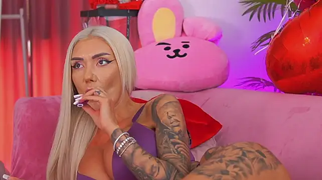 fallingangel Chat XXX in diretta