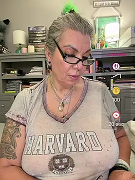 dieseldame1313's Live XXX Chat