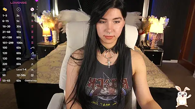 XXX chat uživo modela EmilyCandyy