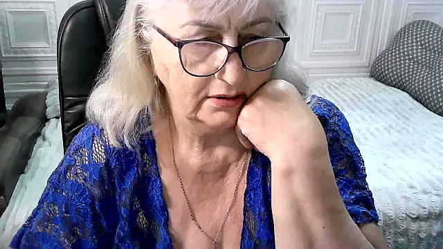 XXX chat uživo modela LolkaAlyss