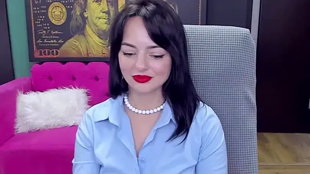 BellaRowan Adlı Modelin Canlı XXX Sohbeti