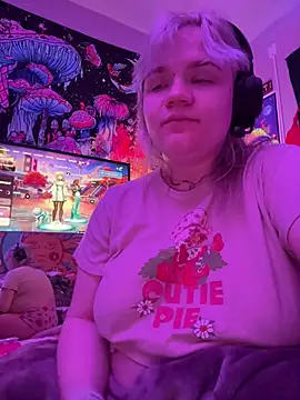 Chat +18 de Cutiepiespanks ao vivo