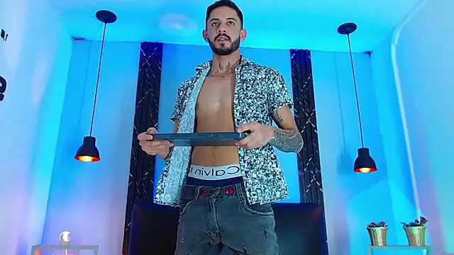 Chatroom XXX en direct de Erick_Wall