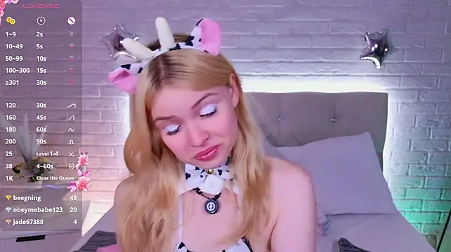 ChloeWellsのライブXXXチャット