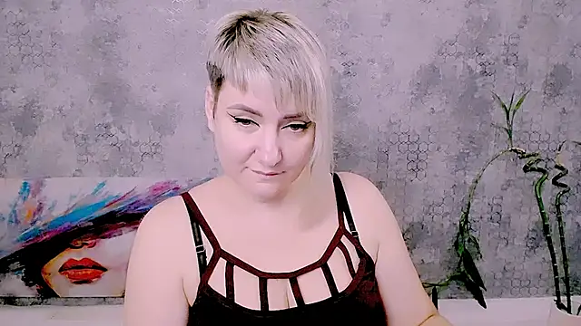 Djullia Chat XXX live