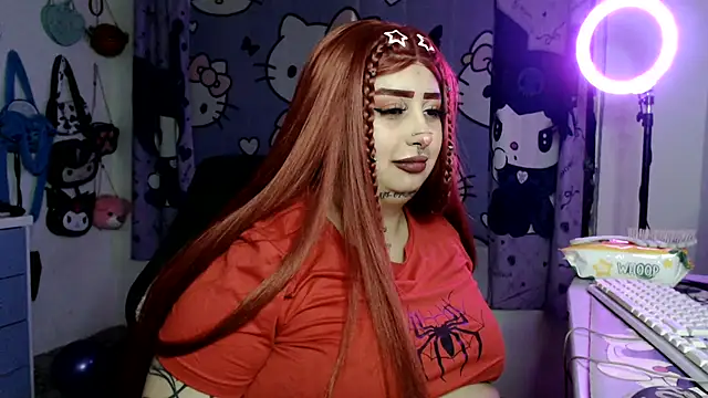 lussyevans24 live XXX chat