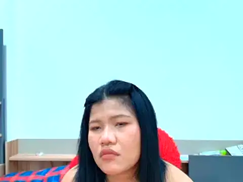 jhon_gade Adlı Modelin Canlı XXX Sohbeti