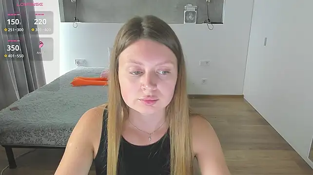 Chat XXX ao vivo de Kitkatvel