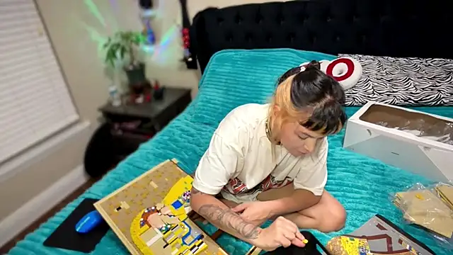 MarlaFknSinger live XXX chat