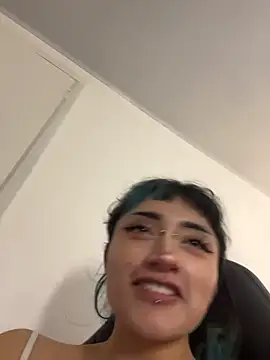 baby_akuma_ Chat XXX live
