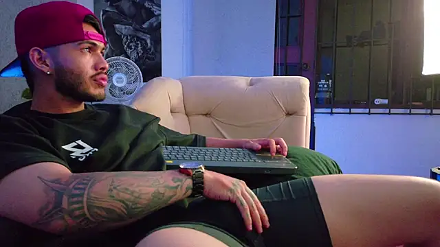 Chatroom XXX en direct de Vincentblack