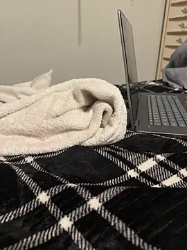 XXX chat uživo modela dapowercouple