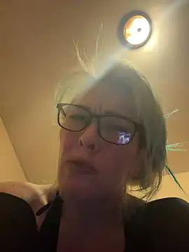 Chat XXX ao vivo de ooops_itsKelsii
