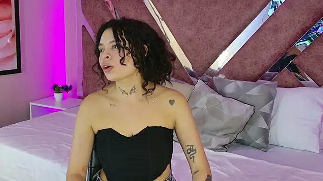 KatherineGomez 라이브 XXX 채팅