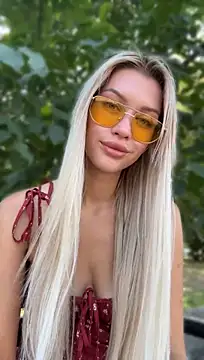 KikiWatson Live XXX-Chat