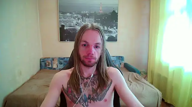 Živý XXX chat AdamDickens