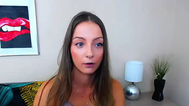 Chat +18 de NatalieSexy ao vivo