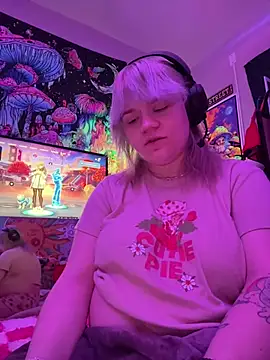 Cutiepiespanks' Live XXX Chat