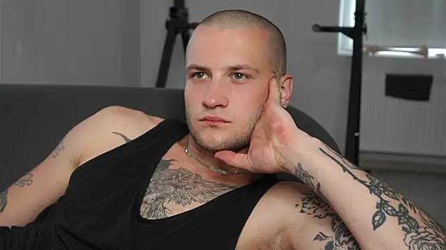 Igor_Wilde Chat XXX live