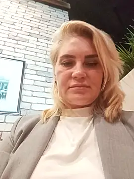 JennyOMay 라이브 XXX 채팅