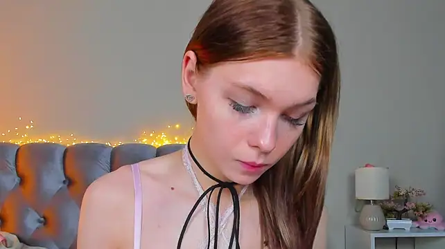 Pokazy przed kamerką – Blondy_Fina
