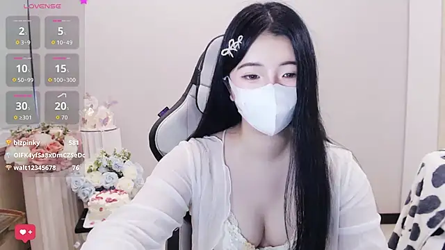 Nina_777_ 现场XXX聊天