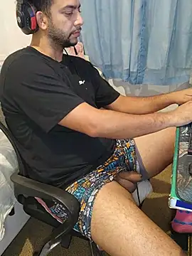 lzinrj Chat XXX live