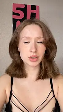 cuteeyesbaby Chat XXX in diretta