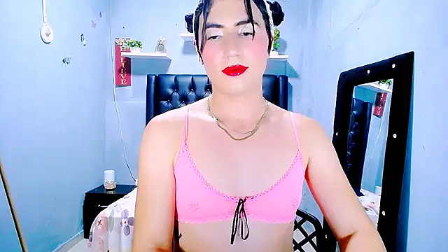 priscilahotker Chat XXX live