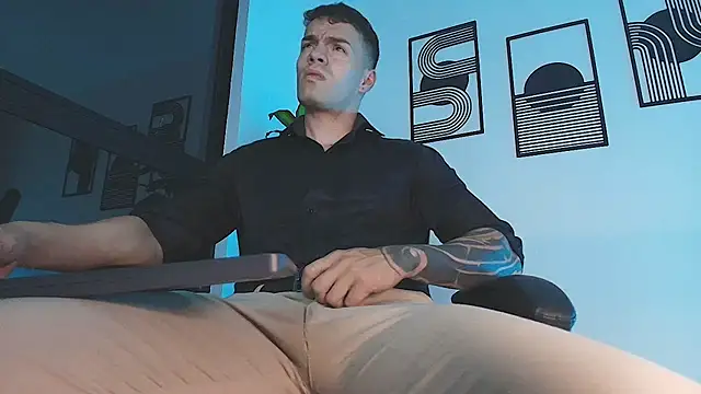ALPHA_DOMINUS_ 现场XXX聊天