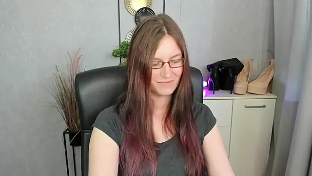 Chat XXX en directo de emmaxDelight