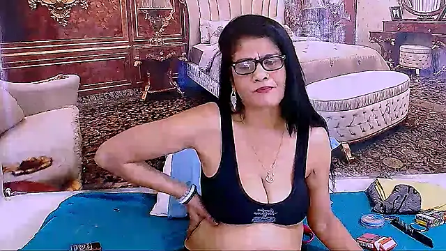 IndianAllure: απευθείας συνομιλία ΧΧΧ