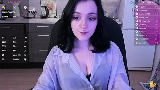 lina__tyaaanのライブXXXチャット