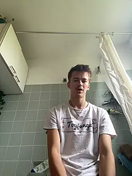 Chat XXX ao vivo de Toyjungee
