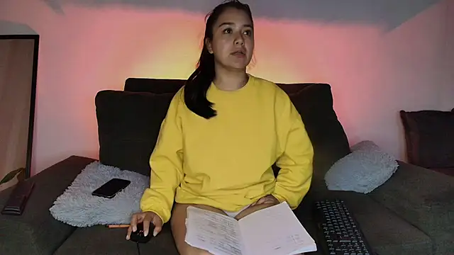 Pertunjukan Kamera Web Alyssa_and_DAngelo