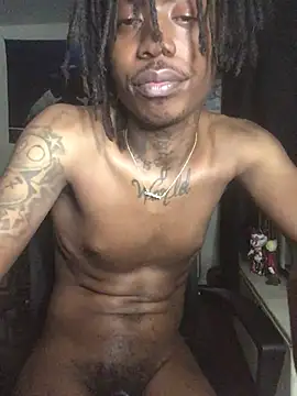 slimgod13 élő XXX-chatje
