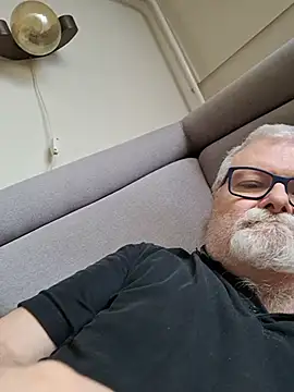 petvarad – Naživo XXX chat