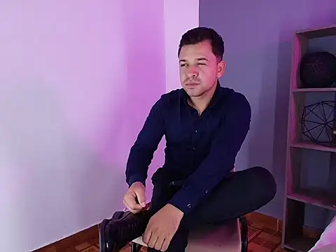 Hey_Noaahn Live XXX chat