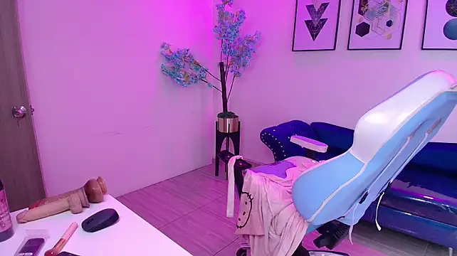 Miia__owens Chat XXX live
