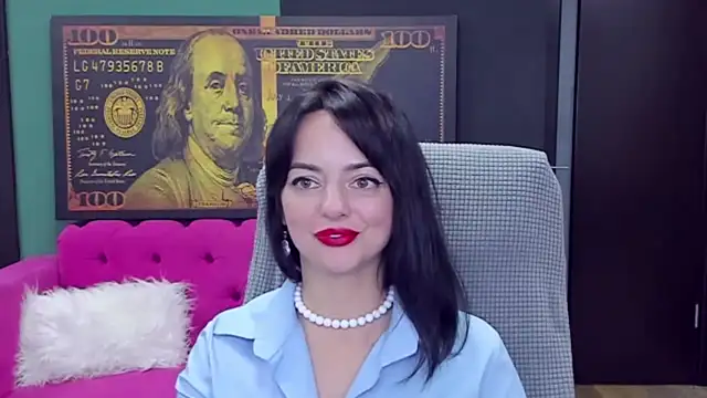 צ'אט XXX בשידור חי של BellaRowan