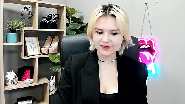 SweetLilyxo 라이브 XXX 채팅